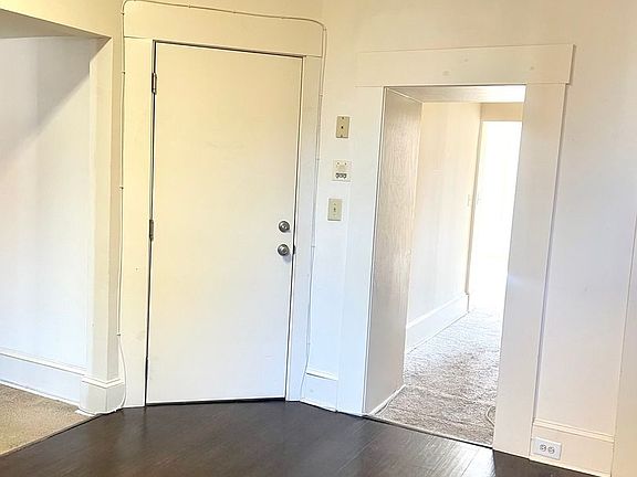 4th image of 1808 Saint Paul St APT 301