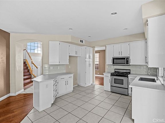 5th image of 747 Ochee Cir