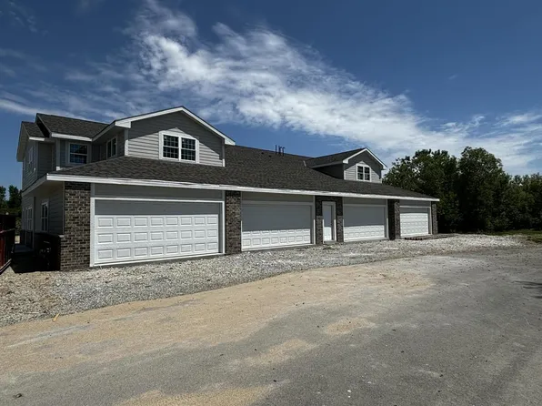 465 Hillary CIRCLE #B, Johnson Creek, WI 53038
