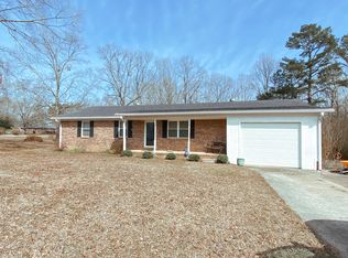 37 County Road 224, Farmington, MS 38834