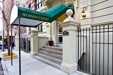 Rented by Brown Harris Stevens