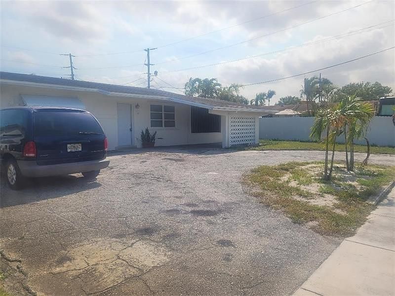 1st image of 20 NE 58th St