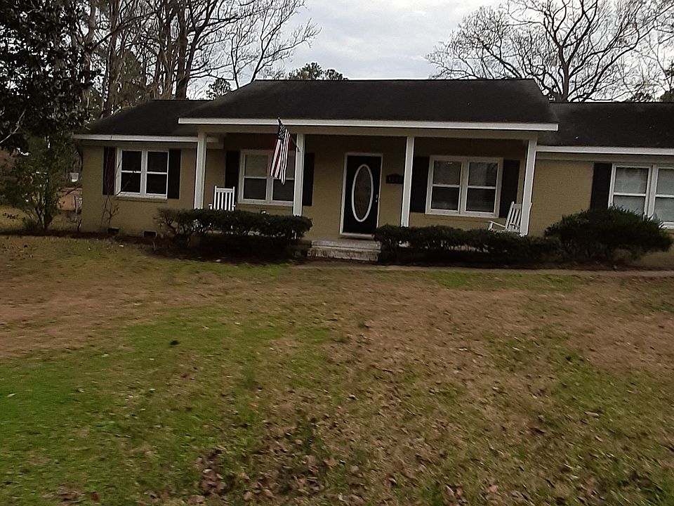 1st image of 5203 Meadowbrook Dr