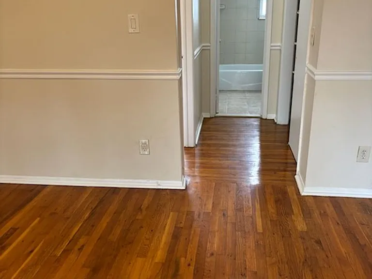 245 Grand Ave — Photo 4