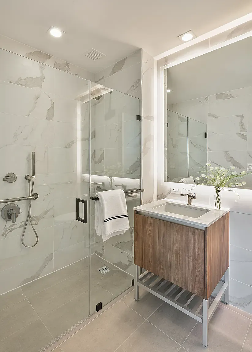 606 West 30th Street — Photo 4