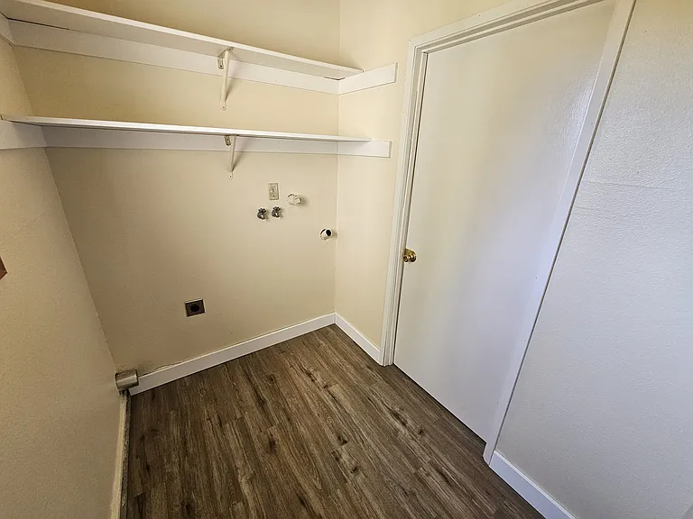 4343 Grant St — Photo 15