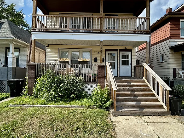 168 Bondie St — Photo 1