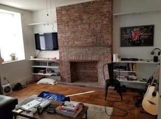 181 S 2nd St #3, Brooklyn, NY 11211
