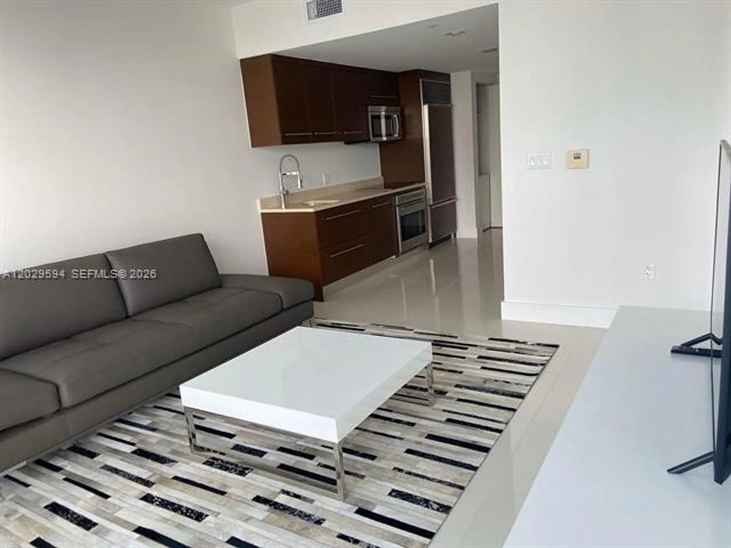 495 Brickell Ave cu-5706, Miami, FL 33131 — Photo 2