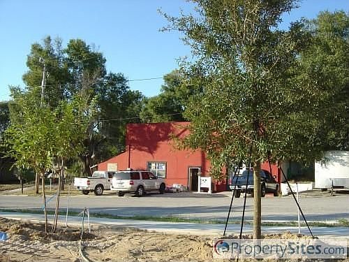 1st image of 750 W Desoto St