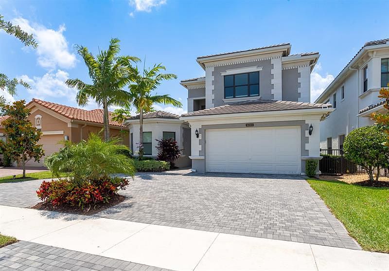 1st image of 16393 Cabernet Dr