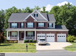 13029 Queen Chapel Rd, Woodbridge, VA 22193