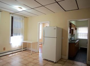 105 De Pasquale Ave APT 3, Providence, RI 02903
