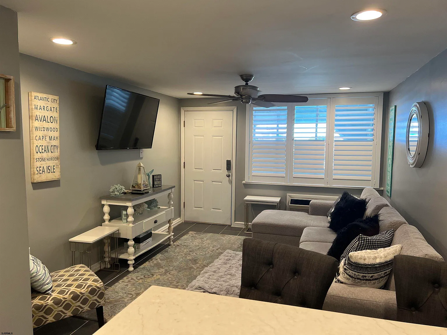 1 bed, 1.0 bath, $8,000 — Photo 4