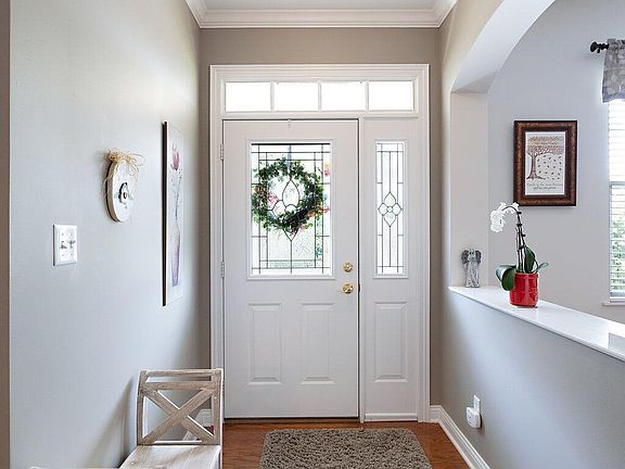 5th image of 10692 Scarlett Oak St
