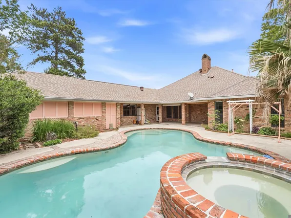 5654 Vicksburg Dr, Baton Rouge, LA 70817