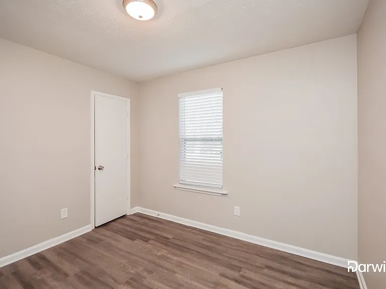 1611 Rolling Hills Trl SE — Photo 12