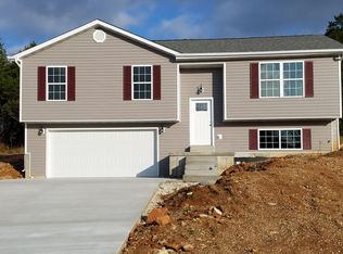 916 Sarah Ln, Union, MO 63084