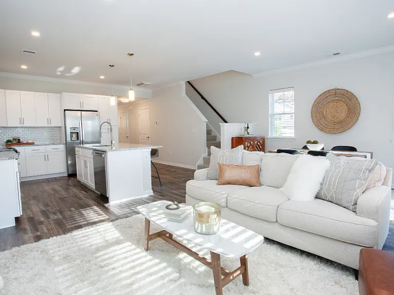 The Grand Luxury Apartments and Homes — Photo 2