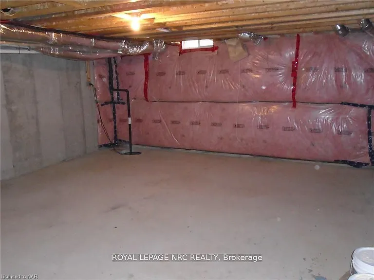 37 Sparkle Dr — Photo 17