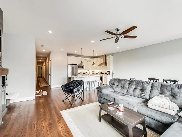 2618 N Halsted St #4N — Photo 8