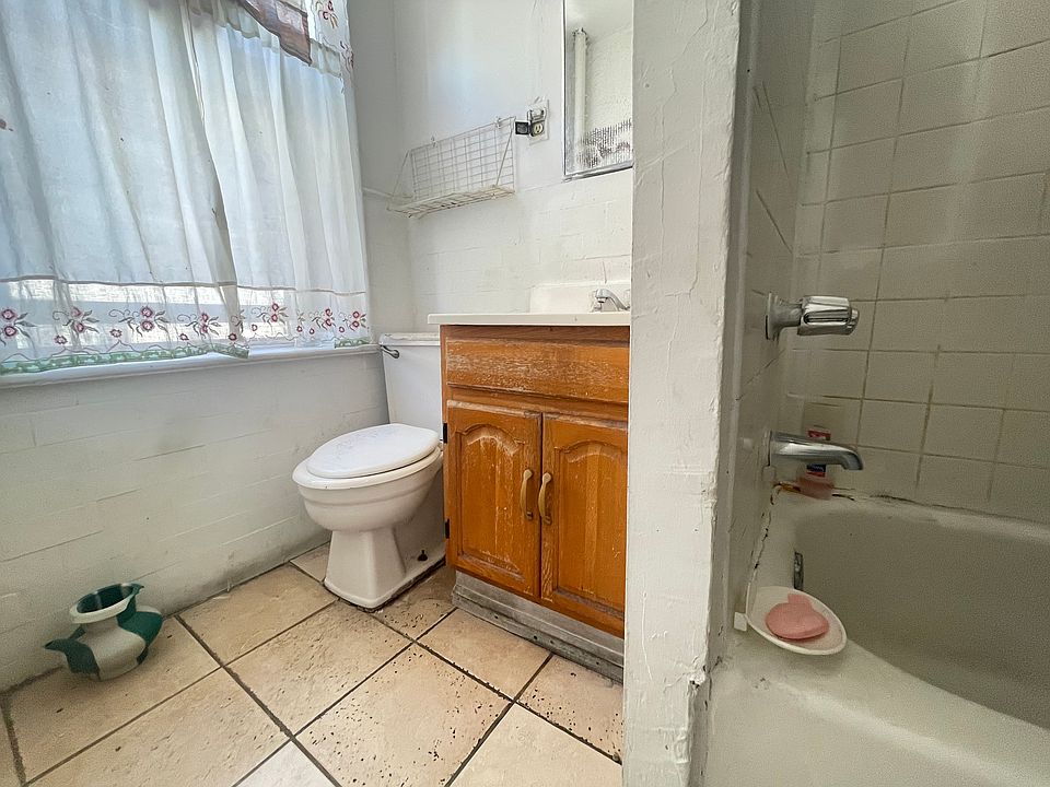 2nd image of 2685 John F Kennedy Blvd #34E