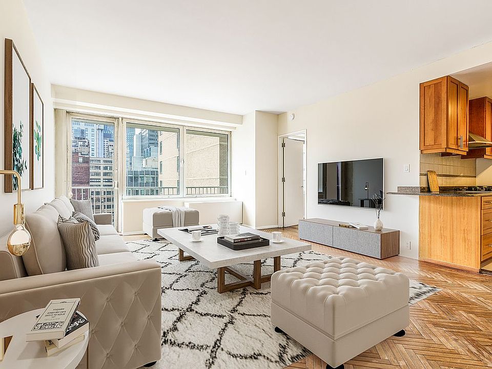 1st image of 218 E 47th St #19B