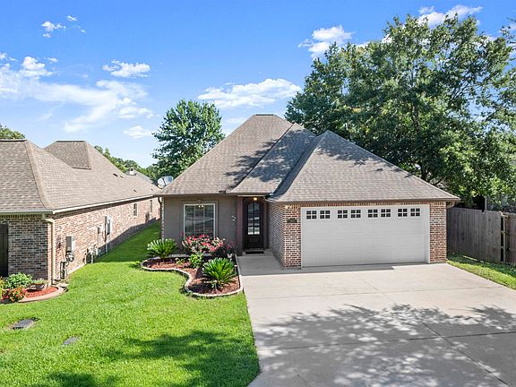 3rd image of 9483 Wyndham Way