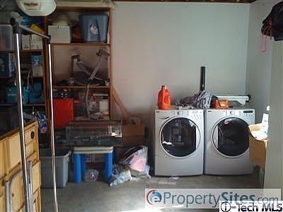 4th image of 4732 Bartlett Ave