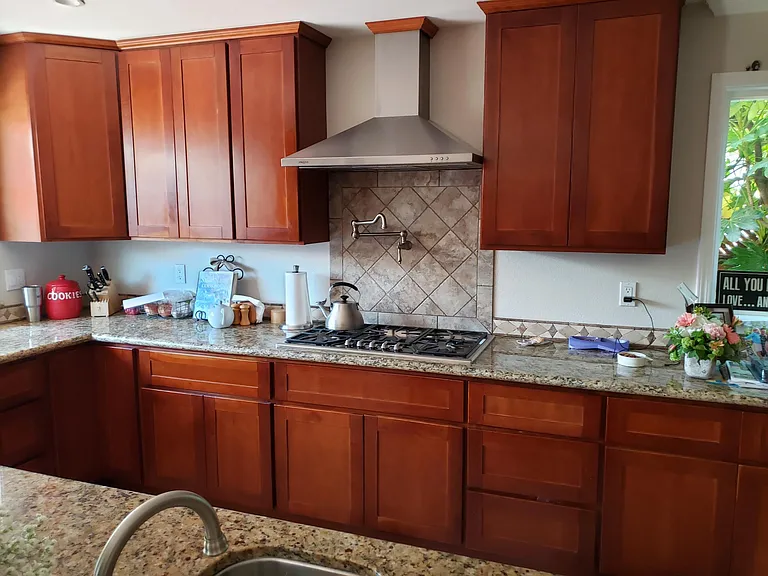849 Melrose Ct — Photo 4