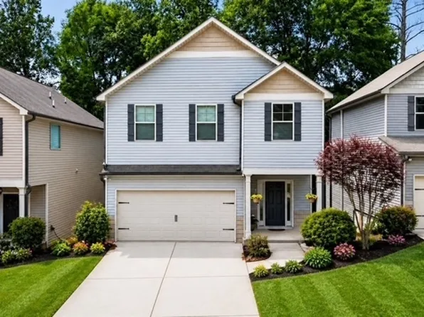 228 Bethany Manor Ct, Ball Ground, GA 30107