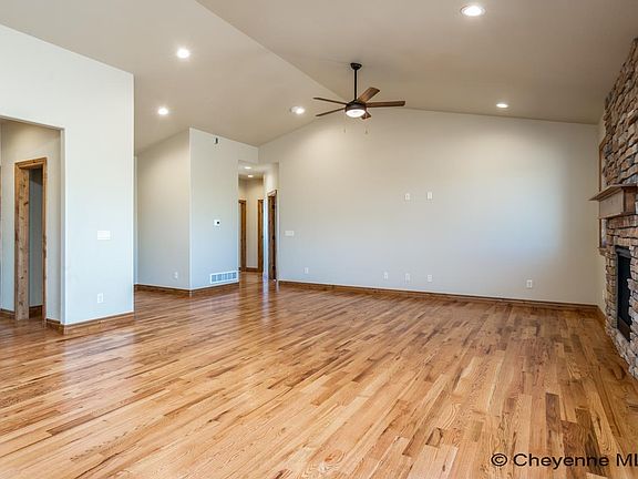 4th image of 7907 Misty Mountain Rd