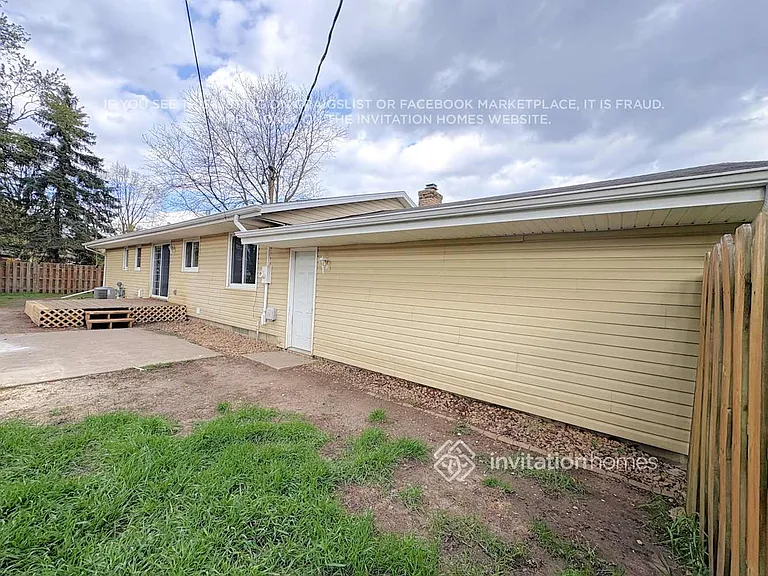 1411 Bidwell St — Photo 13