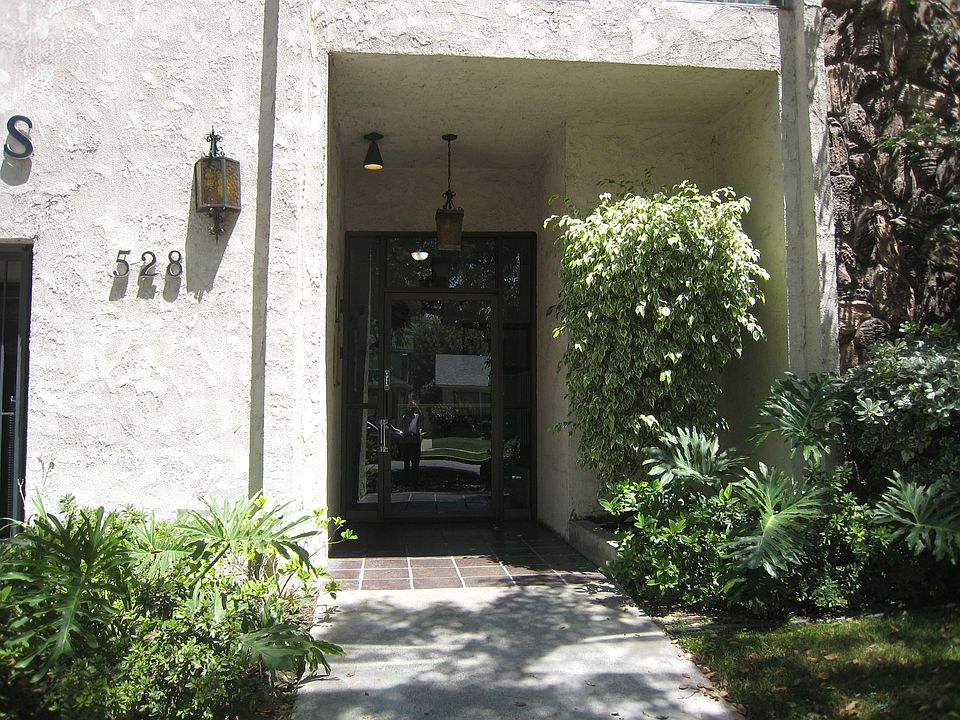 1st image of 528 N Jackson St APT 308
