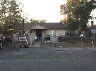 1504 S 17th St, Yakima, WA 98901