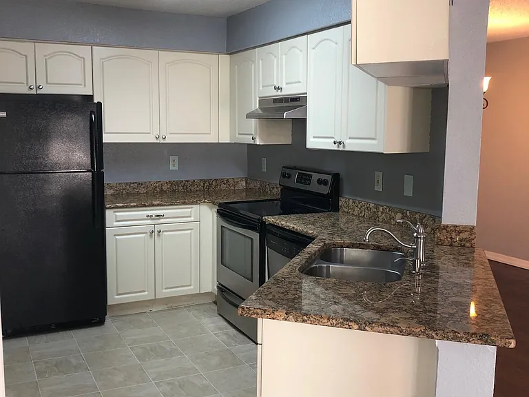 2550 N Alafaya Trl #7206 — Photo 2