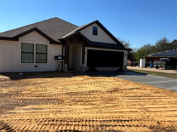 602 N 33rd St, Corsicana, TX 75110