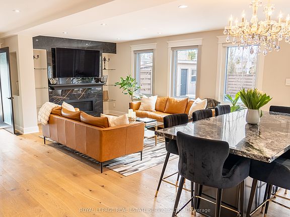 2nd image of 781 Fletcher Valley Cres