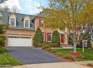20571 Shadow Woods Ct, Sterling, VA 20165