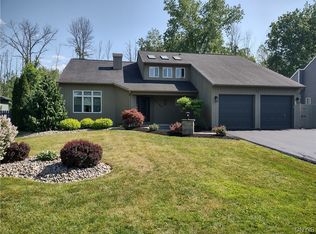 8759 Wedgefield Ln, Cicero, NY 13039