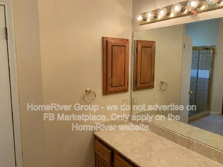 1602 Eagle Point — Photo 17