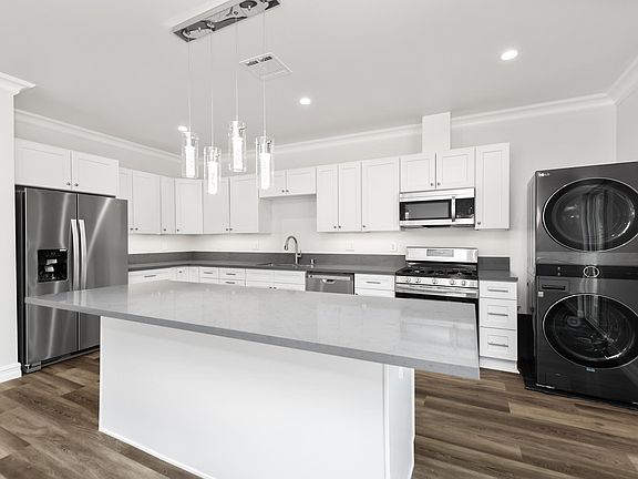 2nd image of 7200 Darnoch Way