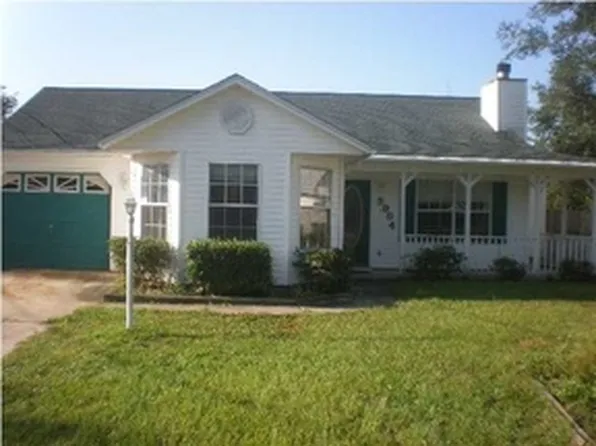 5984 Savannah Dr, Milton, FL 32570