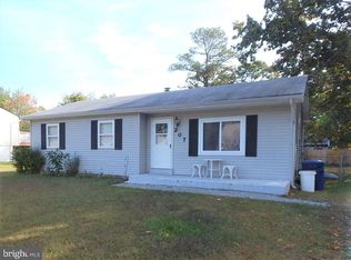 207 Shawnee Trl, Browns Mills, NJ 08015