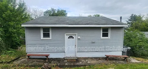 813 Highland Ave Photo 1