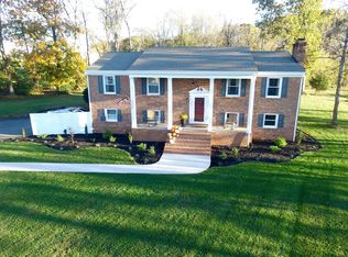 102 Hook Dr, Lynchburg, VA 24502