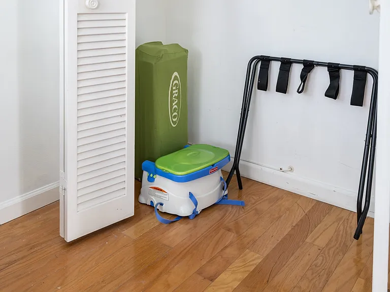 There is a pack n' play and high chair for guest use.