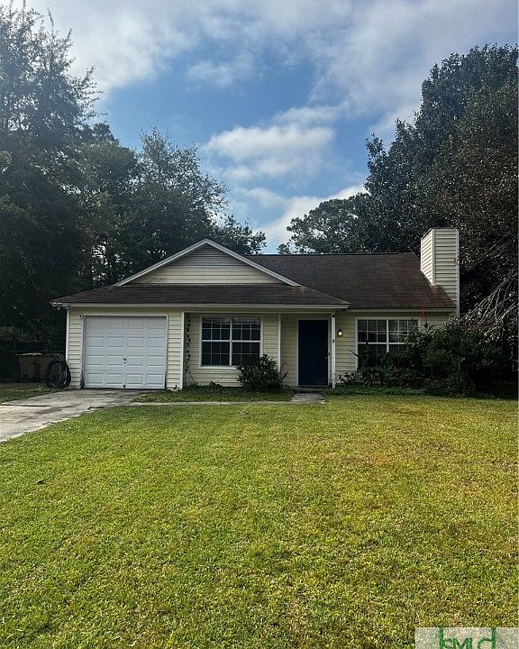 2nd image of 702 Piercefield Drive