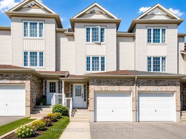 233 Red Clover Ct, Kitchener, ON N2E 4J5