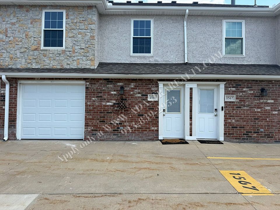 1st image of 1569 E 120th St